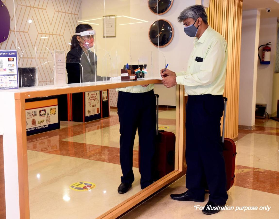 Oyo Hotel Grand City Tezpur Экстерьер фото